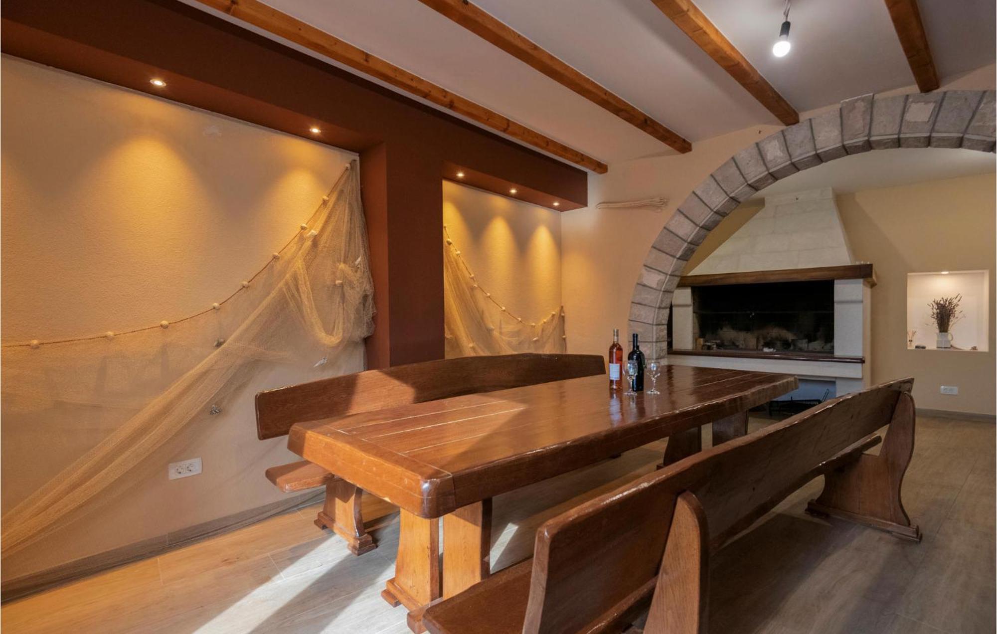 Amazing Apartment In Medici With Kitchen Kutleša Esterno foto